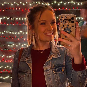 Meet your Posher, Christie